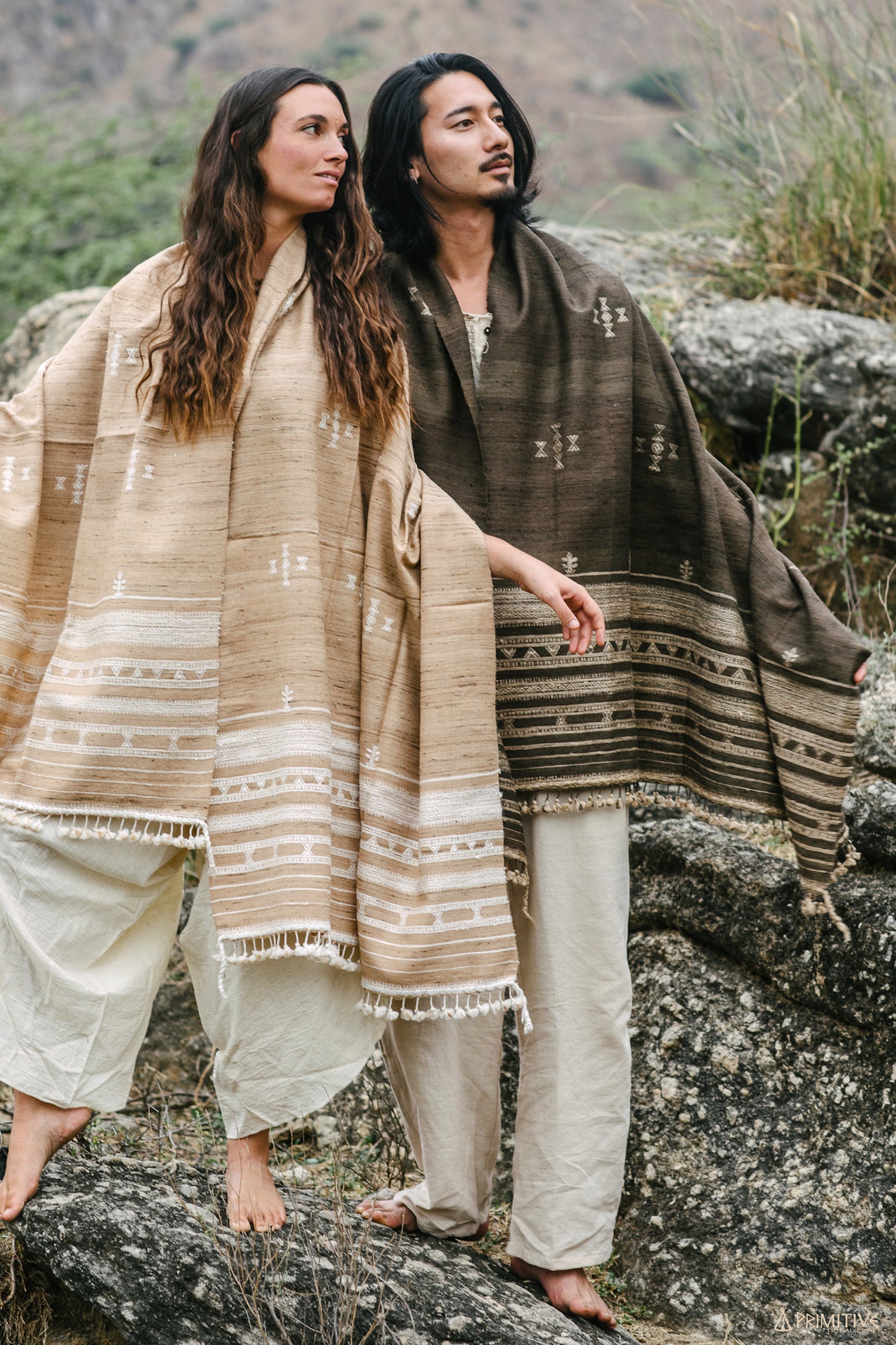 Gujarati Tribal Shawl ⋙ Handwoven Wool & Silk Shawl