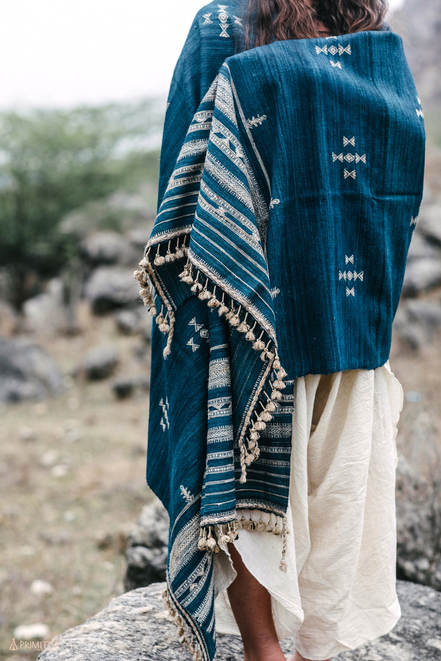 Gujarati Tribal Shawl ⋙ Handwoven Wool & Silk Shawl
